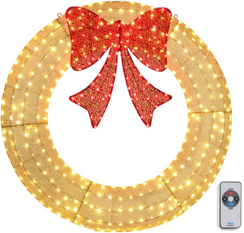 Bright Outdoor Festive Wreath